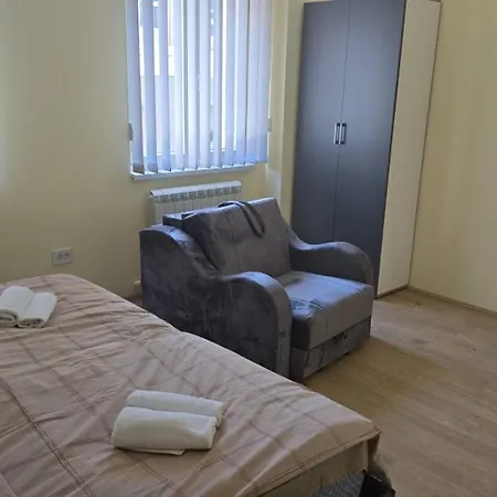 Bed & Breakfast Mir And Beograd